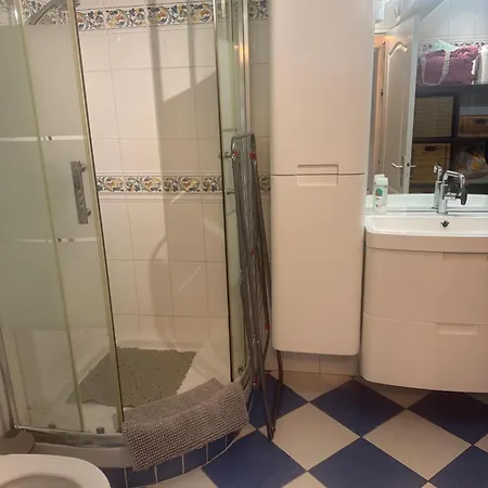 Lejlighed Proche Avec Piscine Cros De *